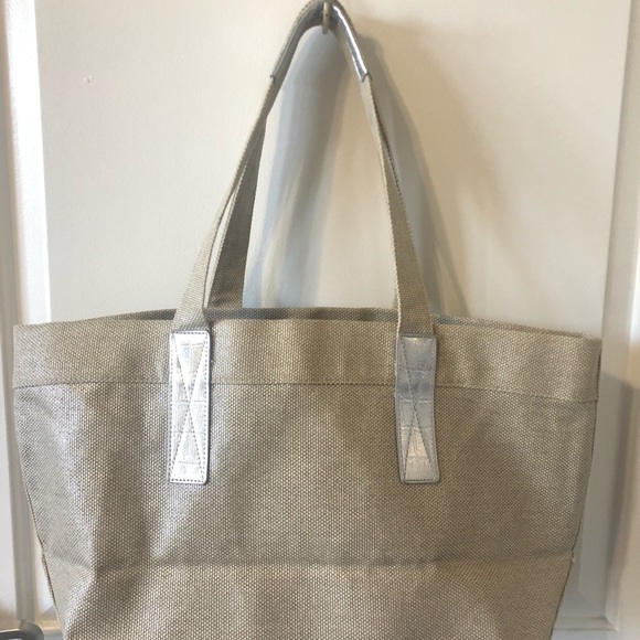 Michael Kors tan tote - Picture 3 of 7